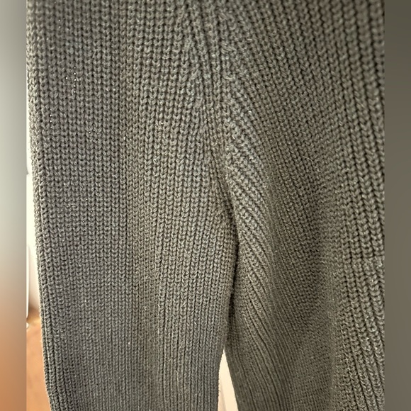 Dark Green Cable Knit Sweater - Picture 2 of 4